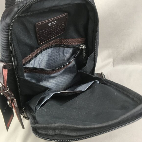 TUMI SLING BAG In black - Picture 11 of 11